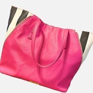 Juicy Couture Vacation Beach Girls Weekend Tote Barbiecore